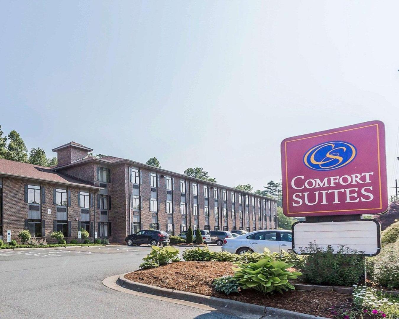 Comfort Suites Boone – University Area